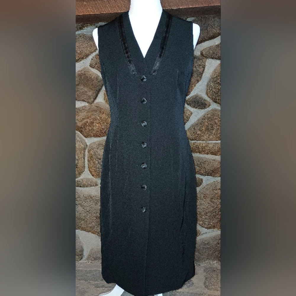 Mila Schon women's medium black button front dress